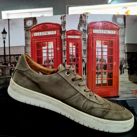 Sneaker Hinson, Nr 45